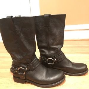 Women’s Frye harness calf boots 8.5